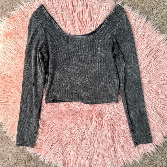 Wild Fable Dark Grey Long-sleeve Crop Top - Picture 1 of 2